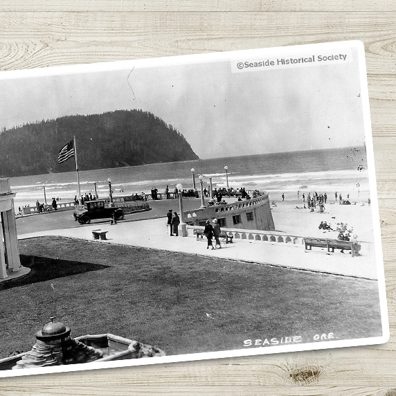 Historical, black-and-white image of the Seaside, Oregon promenade